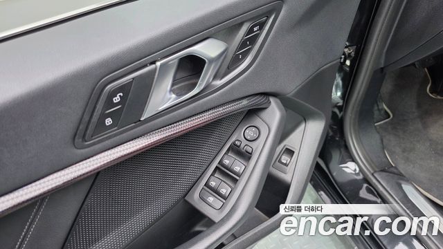 BMW 1-Series 2024 — photo 30