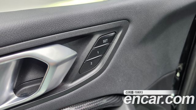 BMW 1-Series 2024 — photo 33