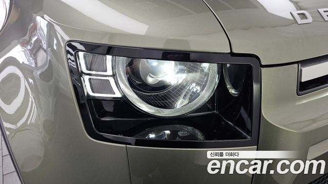 Land Rover Defender 2020 — photo 8