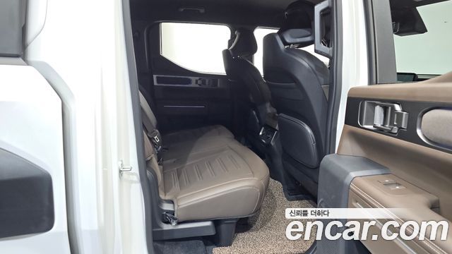 Kia Tasman 2026 — photo 17