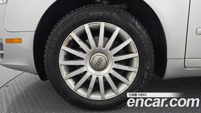 Audi A4 2005 — photo 5