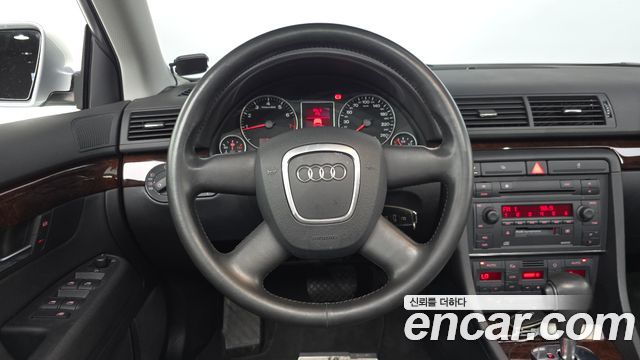 Audi A4 2005 — photo 19