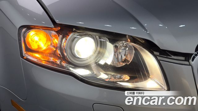Audi A4 2005 — photo 8