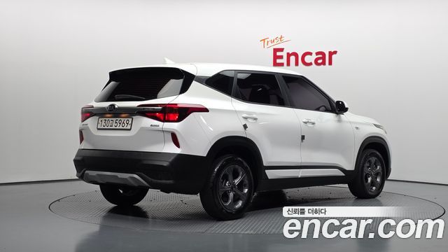 Kia Seltos 2020 — photo 2