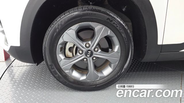 Kia Seltos 2020 — photo 7