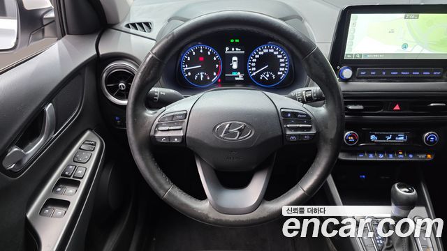 Hyundai Kona 2023 — photo 19