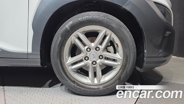 Hyundai Kona 2023 — photo 7