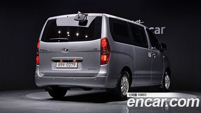 Hyundai Starex 2020 — photo 2