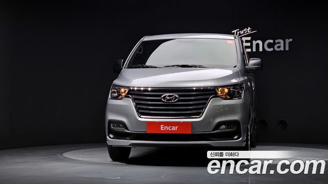 Hyundai Starex 2020 — photo 3