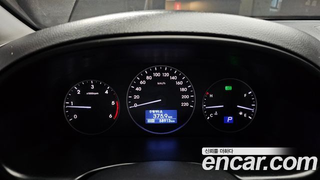 Hyundai Starex 2020 — photo 8