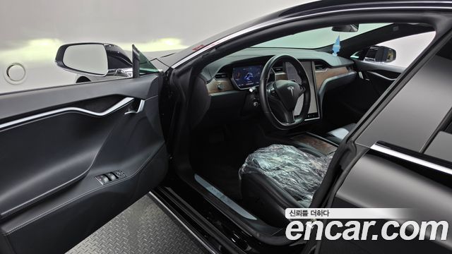 Tesla Model S 2020 — photo 13