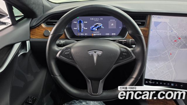 Tesla Model S 2020 — photo 20
