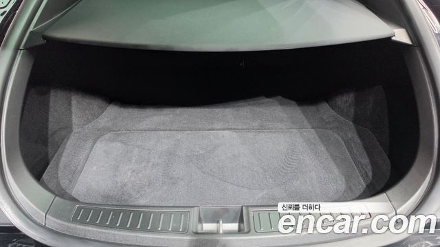 Tesla Model S 2020 — photo 25