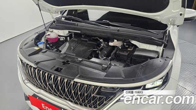 Kia Canival 2023 — photo 6