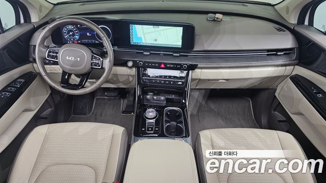 Kia Canival 2023 — photo 10