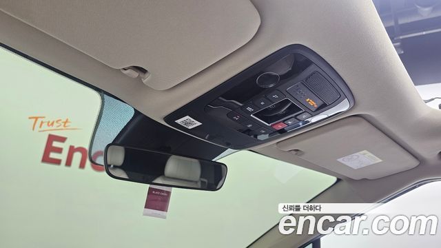 Kia Canival 2023 — photo 24