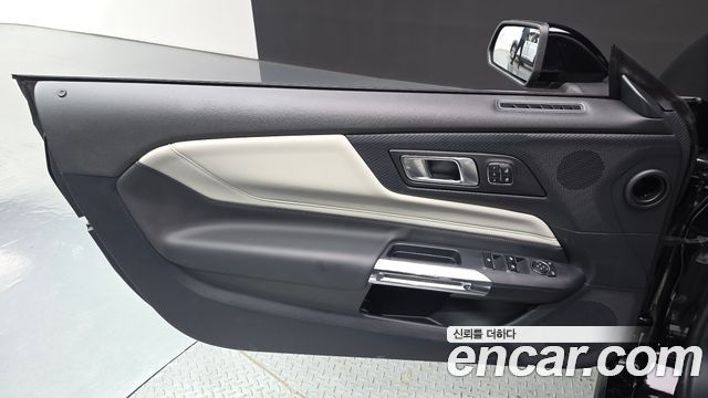 Ford Mustang 2024 — photo 14