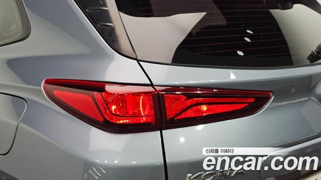 Hyundai Kona 2018 — photo 9