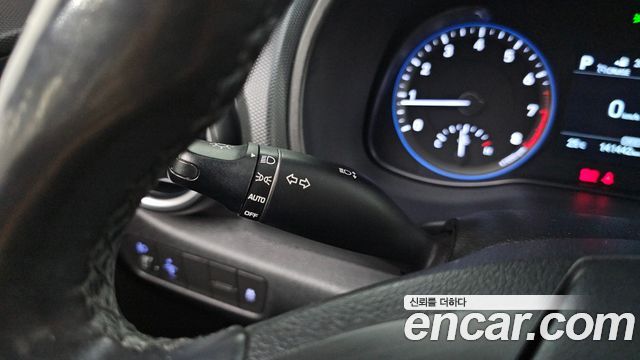 Hyundai Kona 2018 — photo 28