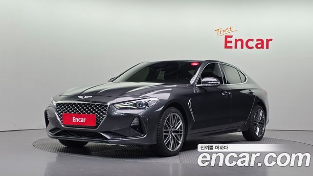 Genesis G70 2019 — photo 1