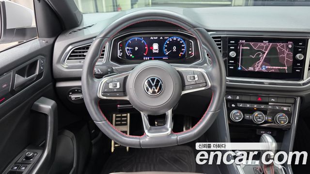 Volkswagen T-Roc 2021 — photo 13