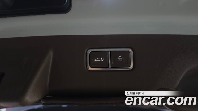 Kia EV9 2025 — photo 23