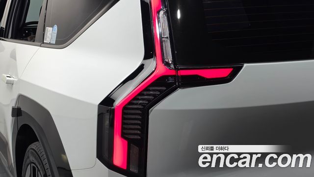 Kia EV9 2025 — photo 9