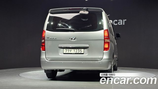 Hyundai Starex 2015 — photo 4