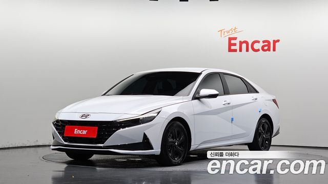 Hyundai AVANTE 2023 — photo 1