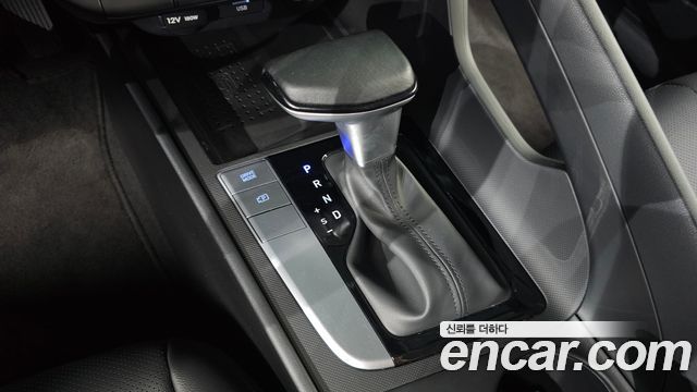 Hyundai AVANTE 2023 — photo 9