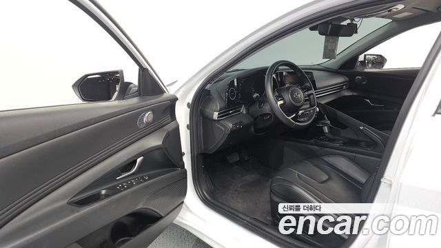 Hyundai AVANTE 2023 — photo 10