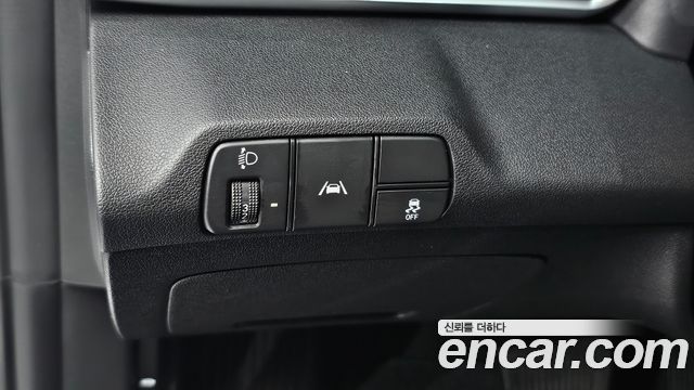 Hyundai AVANTE 2023 — photo 13
