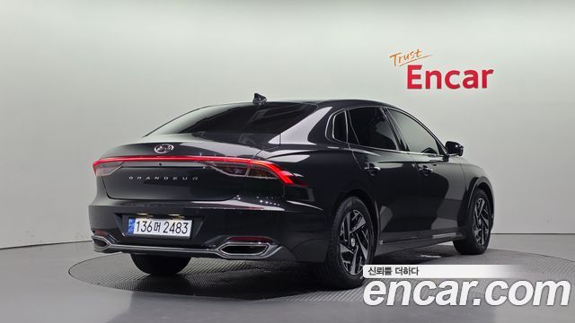Hyundai Grandeur 2022 — photo 2