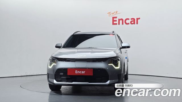 Kia Niro 2024 — photo 3