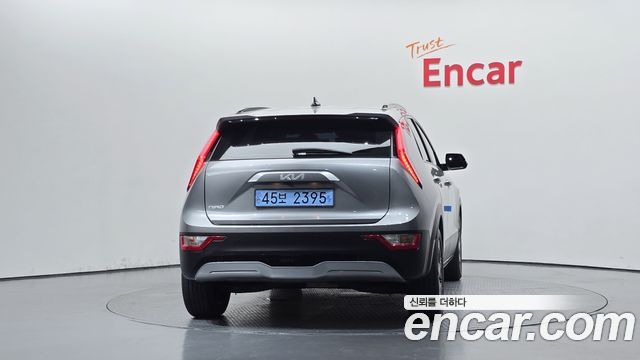 Kia Niro 2024 — photo 4