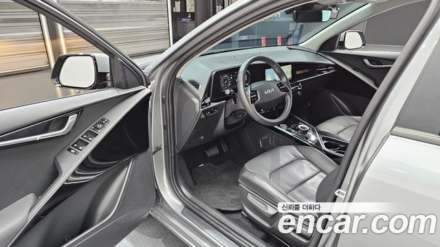Kia Niro 2024 — photo 13