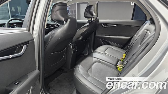 Kia Niro 2024 — photo 18