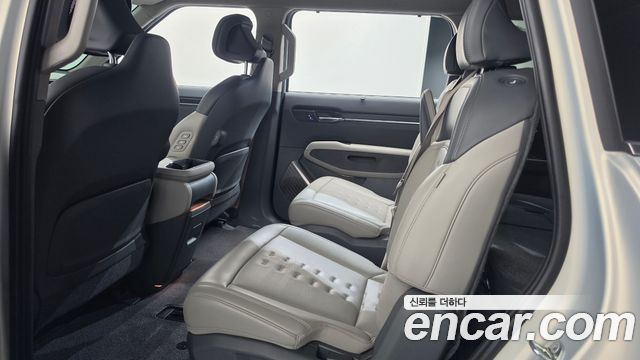 Kia EV9 2024 — photo 17