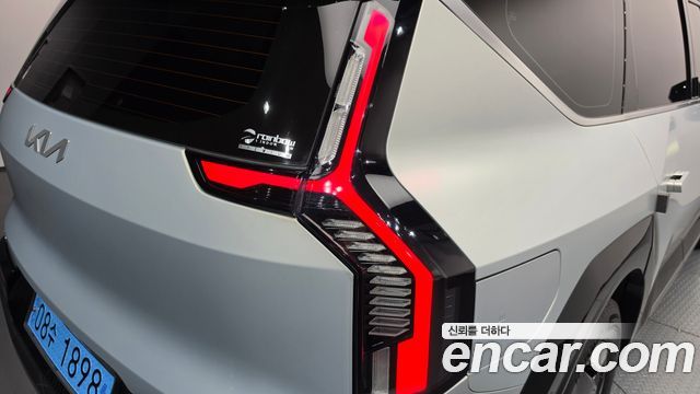 Kia EV9 2024 — photo 9