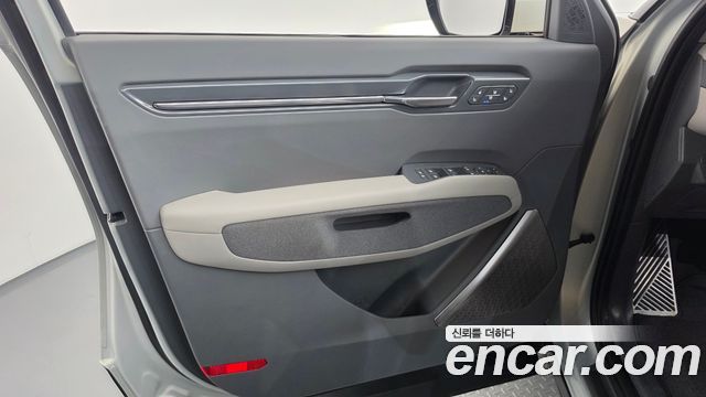 Kia EV9 2024 — photo 14