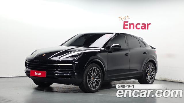 Porsche Cayenne 2021 — photo 1