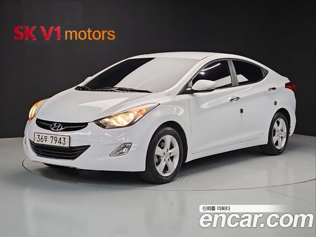 Hyundai AVANTE 2014 — photo 1