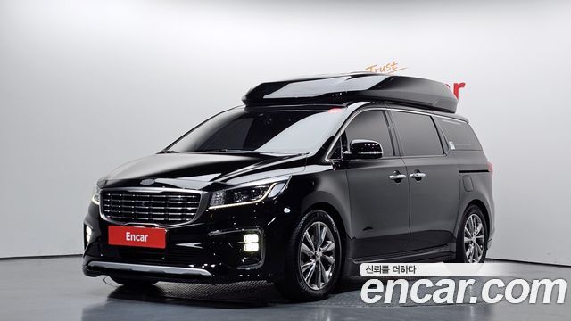 Kia Canival 2019 — photo 1