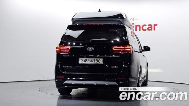 Kia Canival 2019 — photo 4