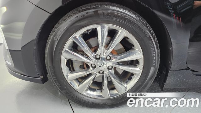 Kia Canival 2019 — photo 5