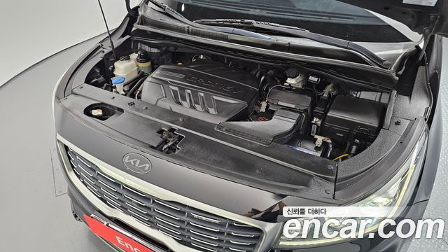 Kia Canival 2019 — photo 6