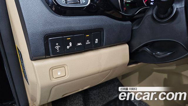 Kia Canival 2019 — photo 20