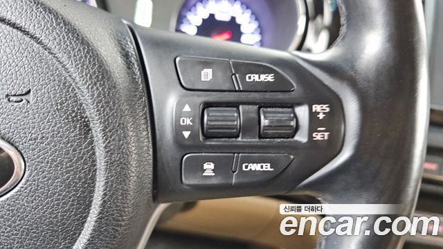 Kia Canival 2019 — photo 23