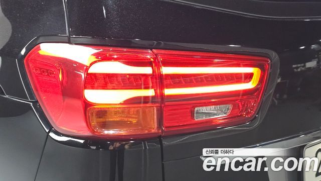 Kia Canival 2019 — photo 9
