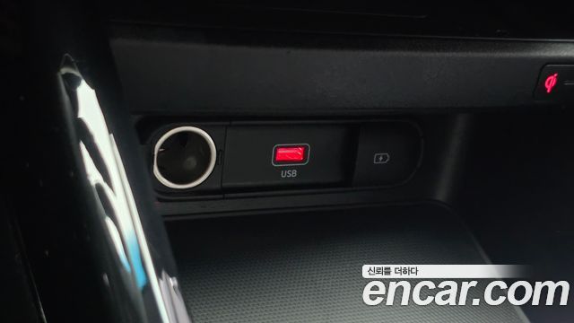 Kia K3 2023 — photo 18